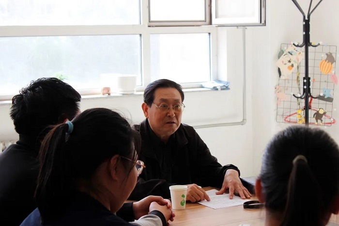 徐之清2.jpg 徐之清2.jpg